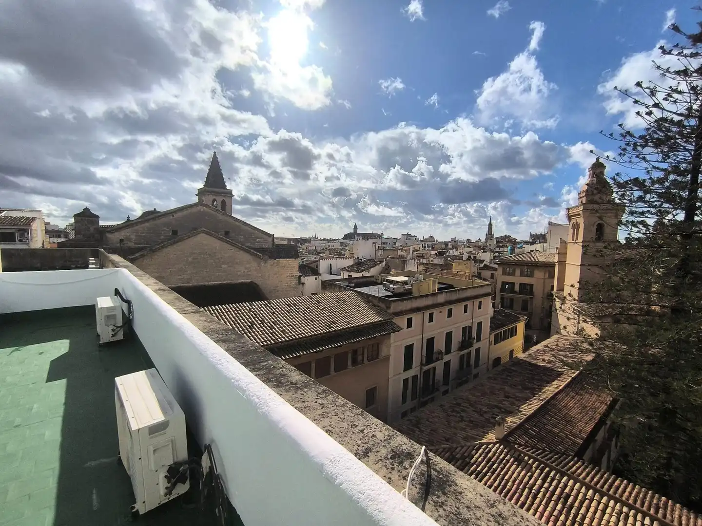 Vista exterior de Piso en venta en  Palma de Mallorca con Aire acondicionado, Calefacción y Trastero
