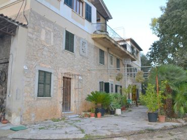 Landhaus mit Pool zum Verkauf in Sa Pobla
