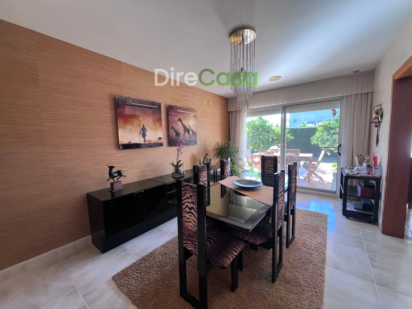Comedor de Casa o chalet en venta en Móra d'Ebre con Aire acondicionado, Calefacción y Jardín privado
