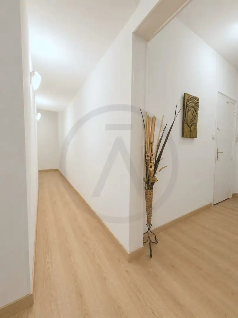 Flat for sale in Terrassa  with Heating, Parquet flooring and Terrace