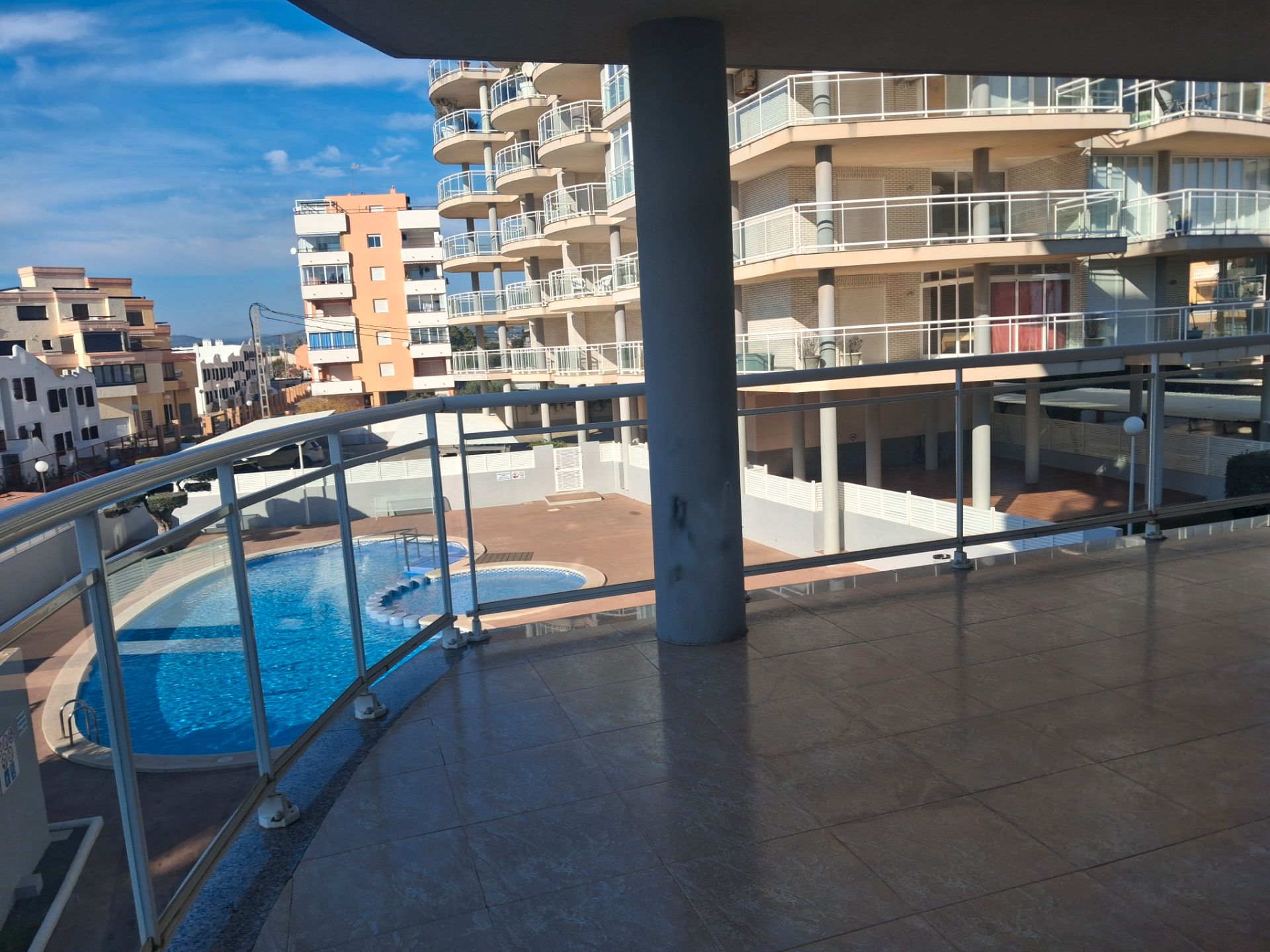 Piscina de Pis de lloguer en Peñíscola / Peníscola amb Terrassa, Moblat i Piscina comunitària