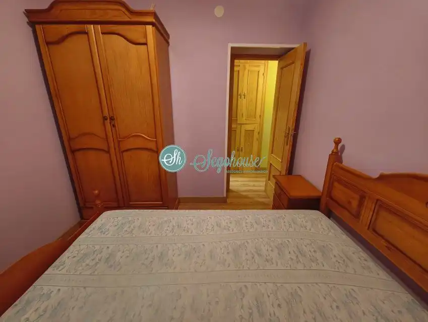 Bedroom of Flat for sale in Segovia  with Heating, Terrace and Furnished