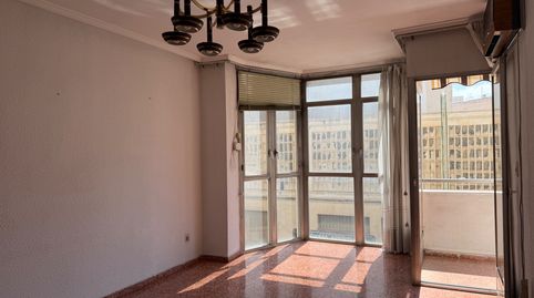 Foto 2 von Wohnung zum Verkauf in Calle Pablo Iglesias, Plaza de Toros - Avenida Chapí - Trinquete, Elda