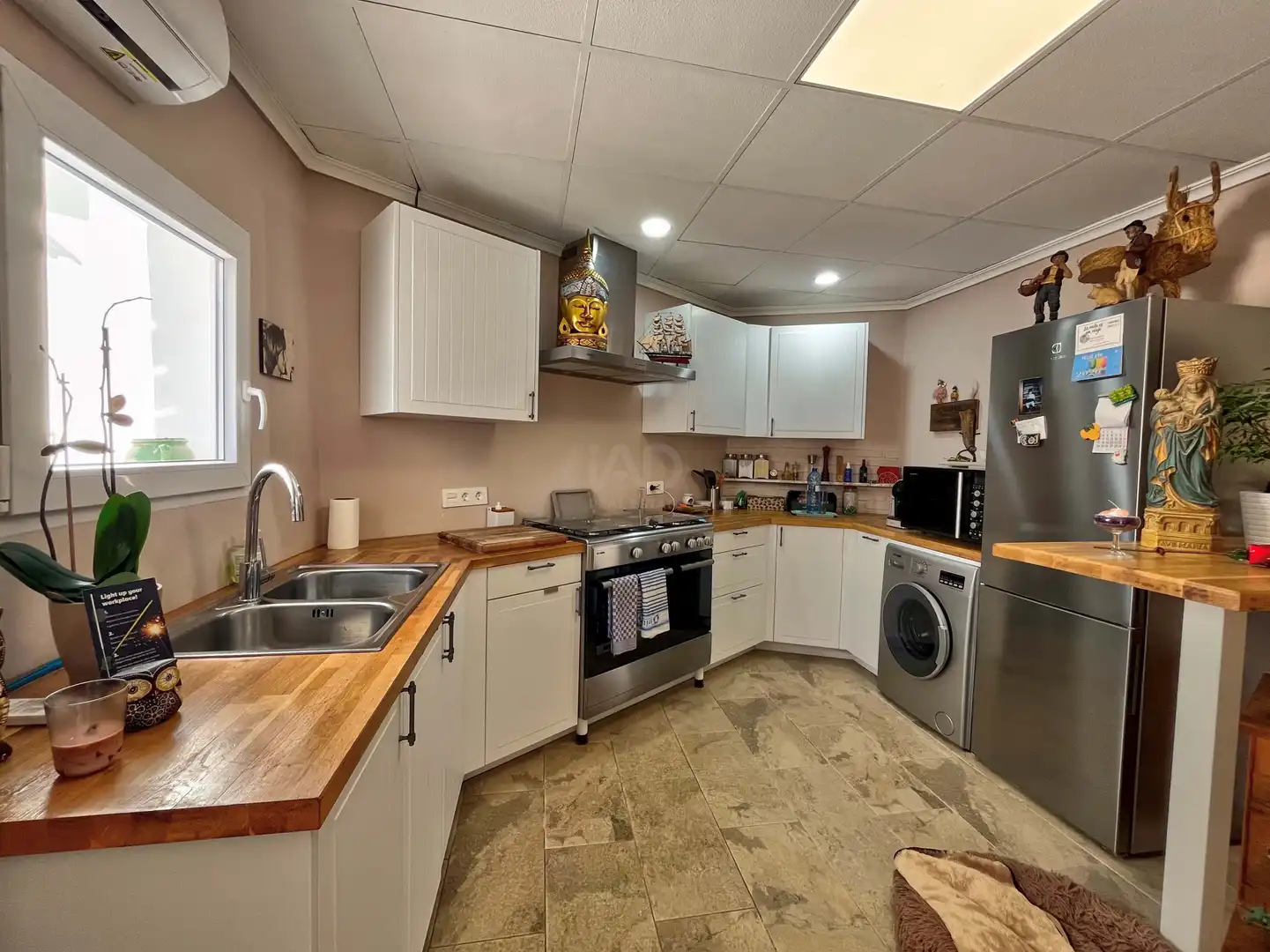 Kitchen of Houses for sale in Villena  with Air Conditioner, Terrace and Swimming Pool