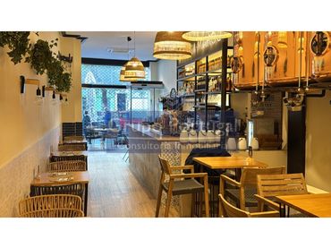 Local comercial en traspàs a Chamberí