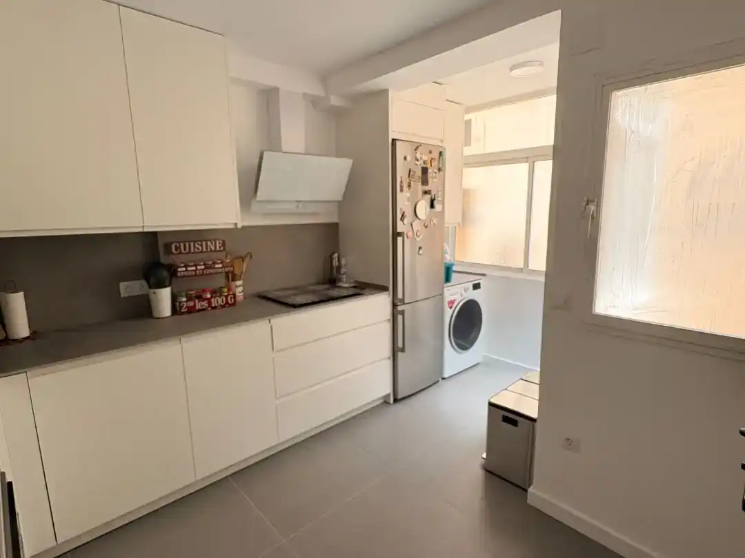 Cocina de Piso en venta en Teatinos - Universidad