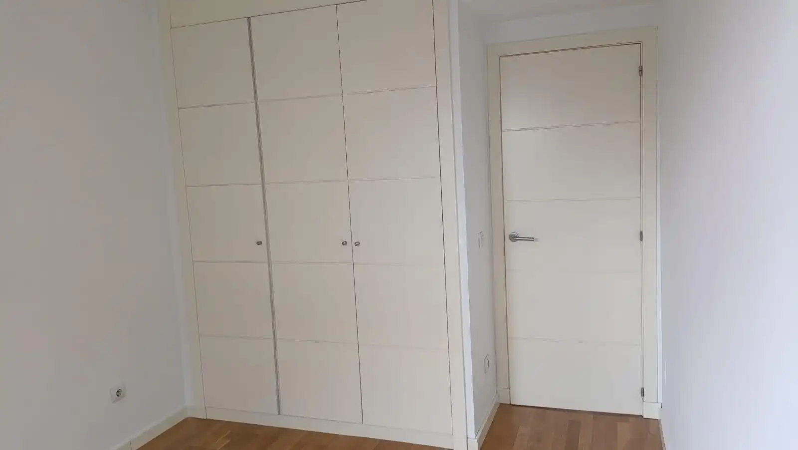 Bedroom of Flat for rent in Las Rozas de Madrid  with Air Conditioner, Heating and Private garden