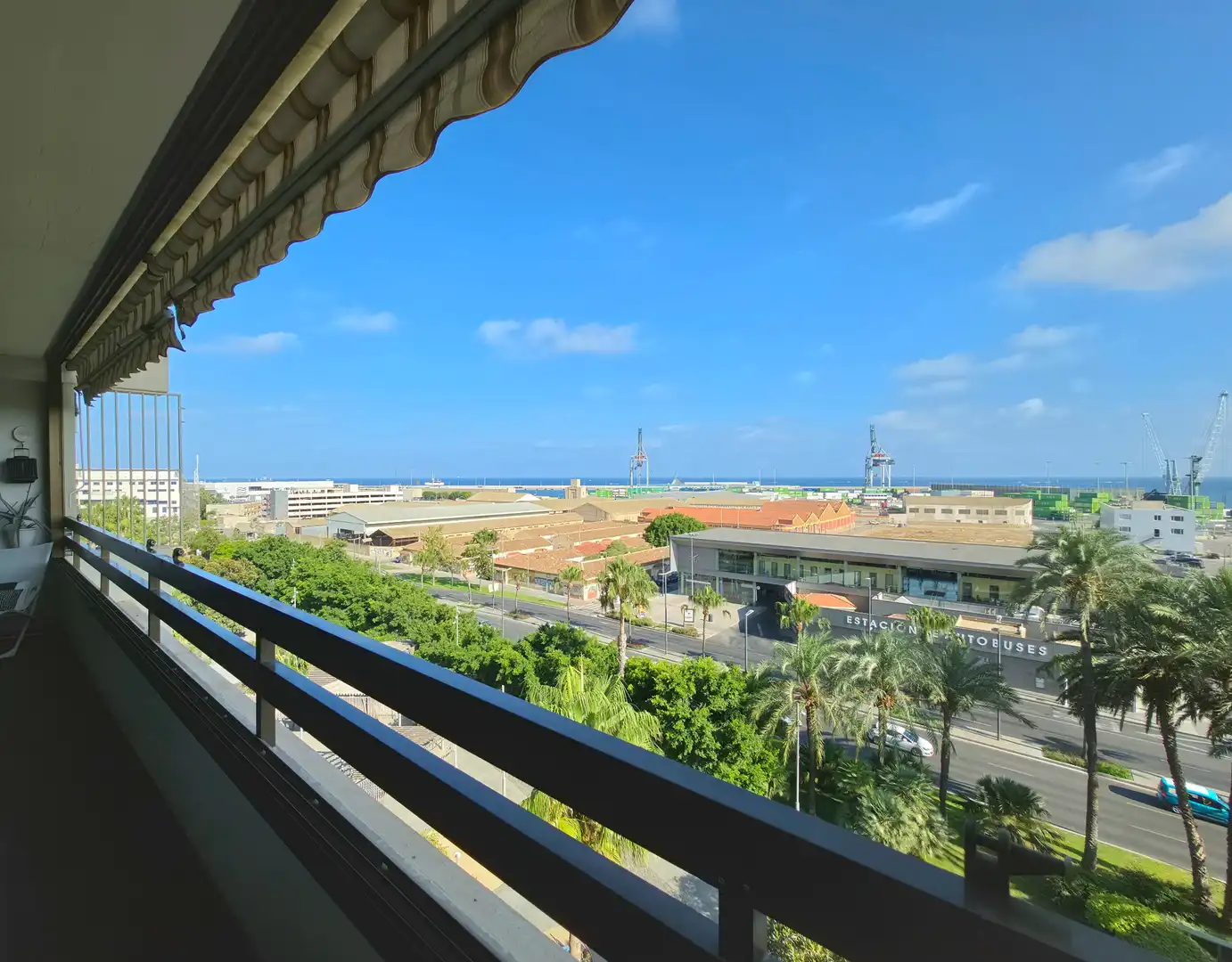 Piso con ascensor en venta en Avenida de Loring 6