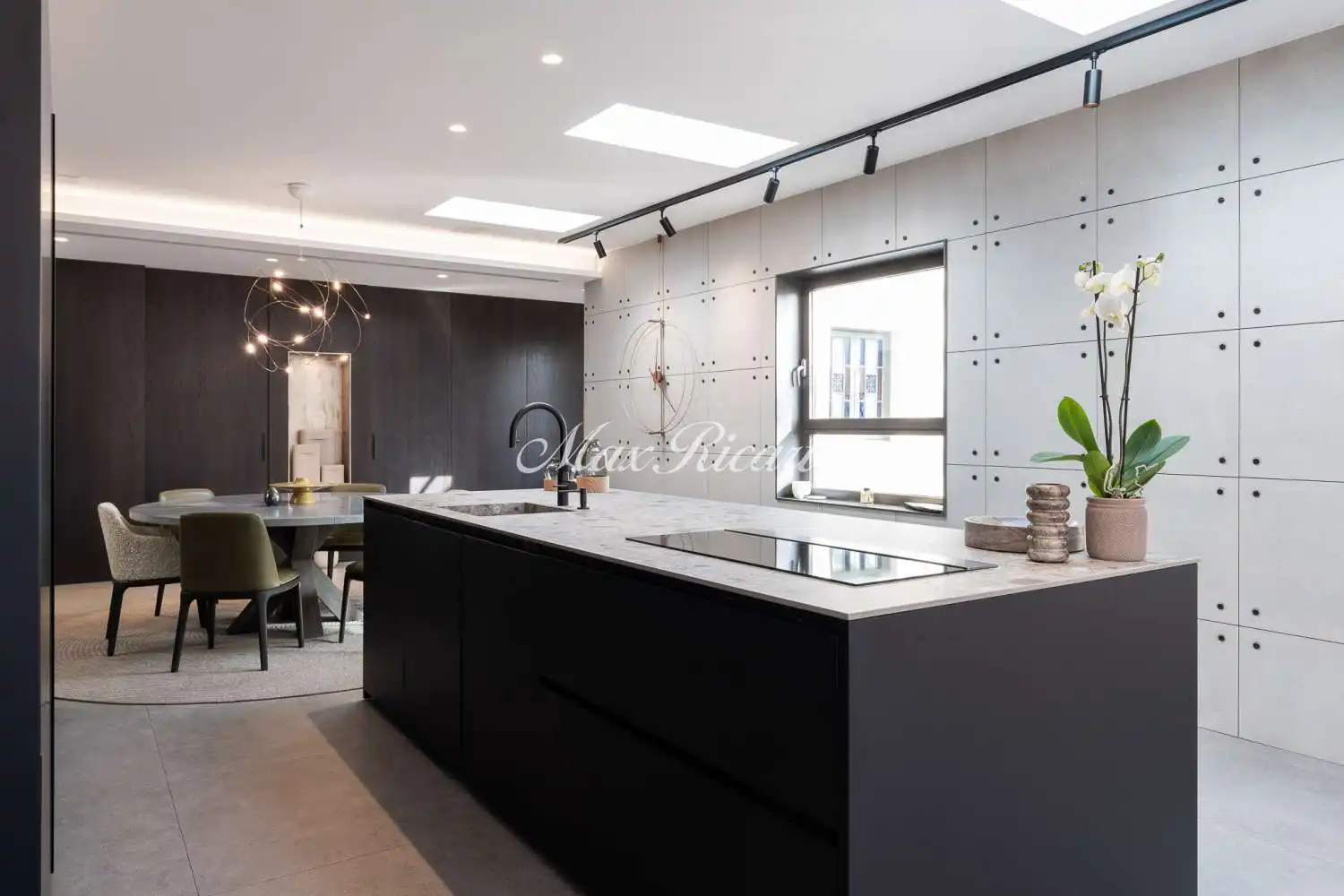 Attic for rent in N/A, Dreta de l'Eixample