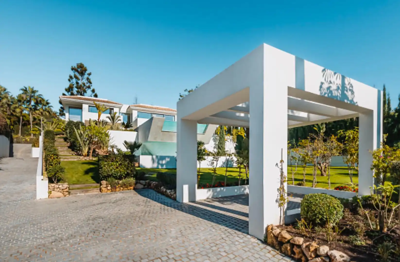 Villa mit Pool zum Verkauf in Nueva Andalucía, imagen 36