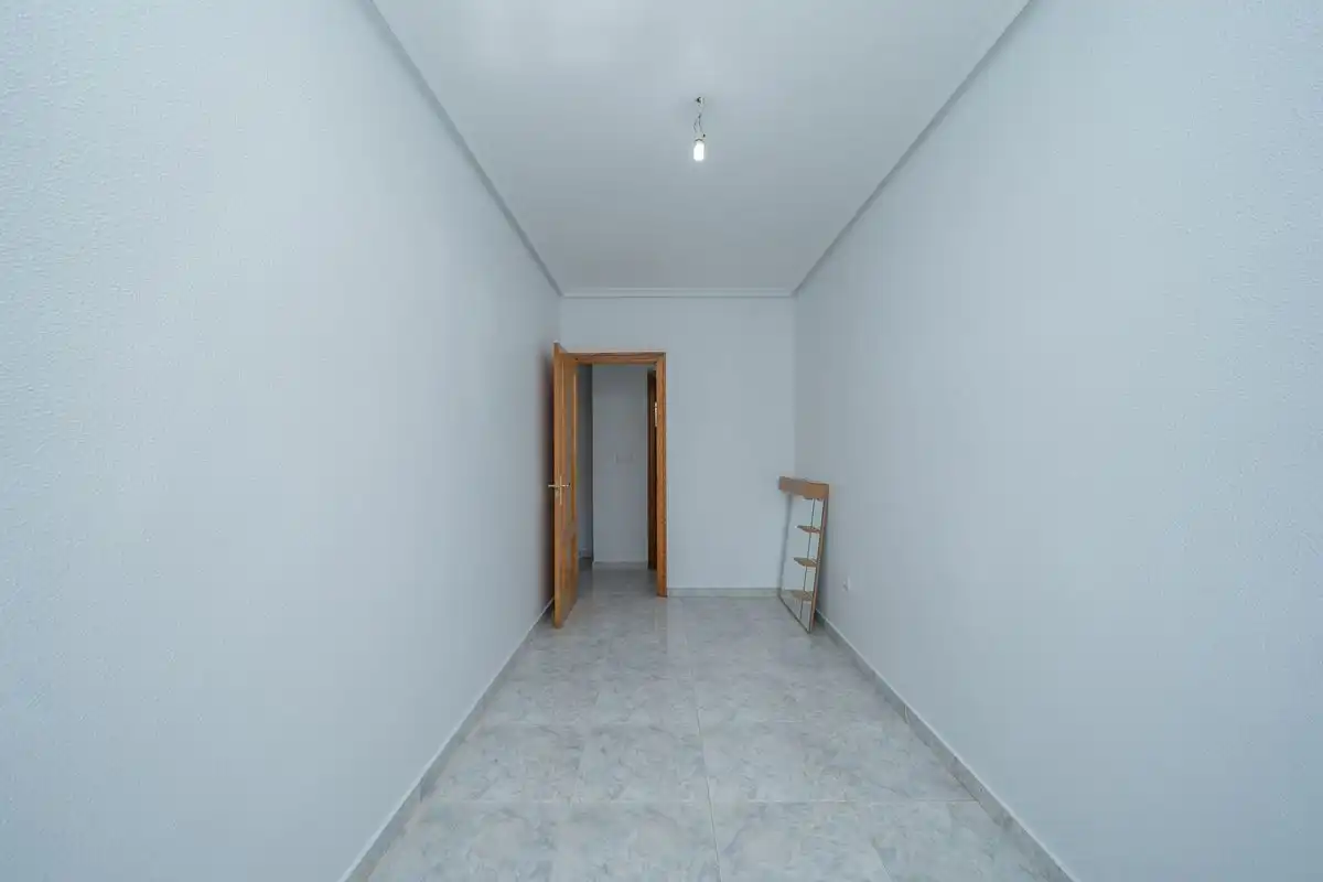 Piso en venta en Orihuela con Calefacción y Trastero