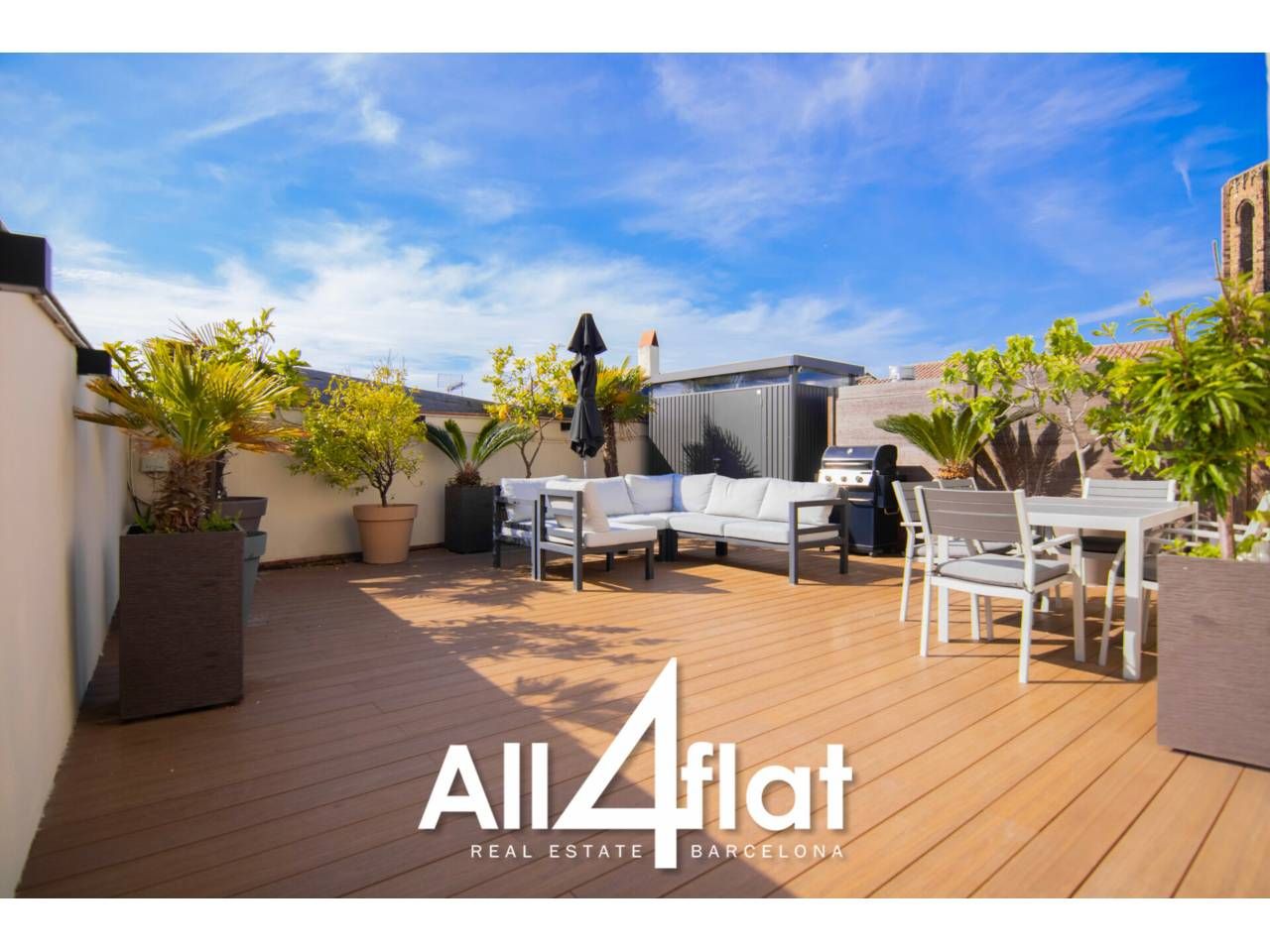 Terrassa de Àtic de lloguer en  Barcelona Capital amb Aire condicionat, Calefacció i Jardí privat