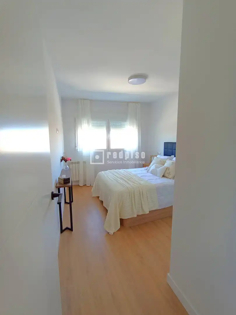 Schlafzimmer von Wohnung zum Verkauf in Madrid mit Klimaanlage, Heizung und Terrasse