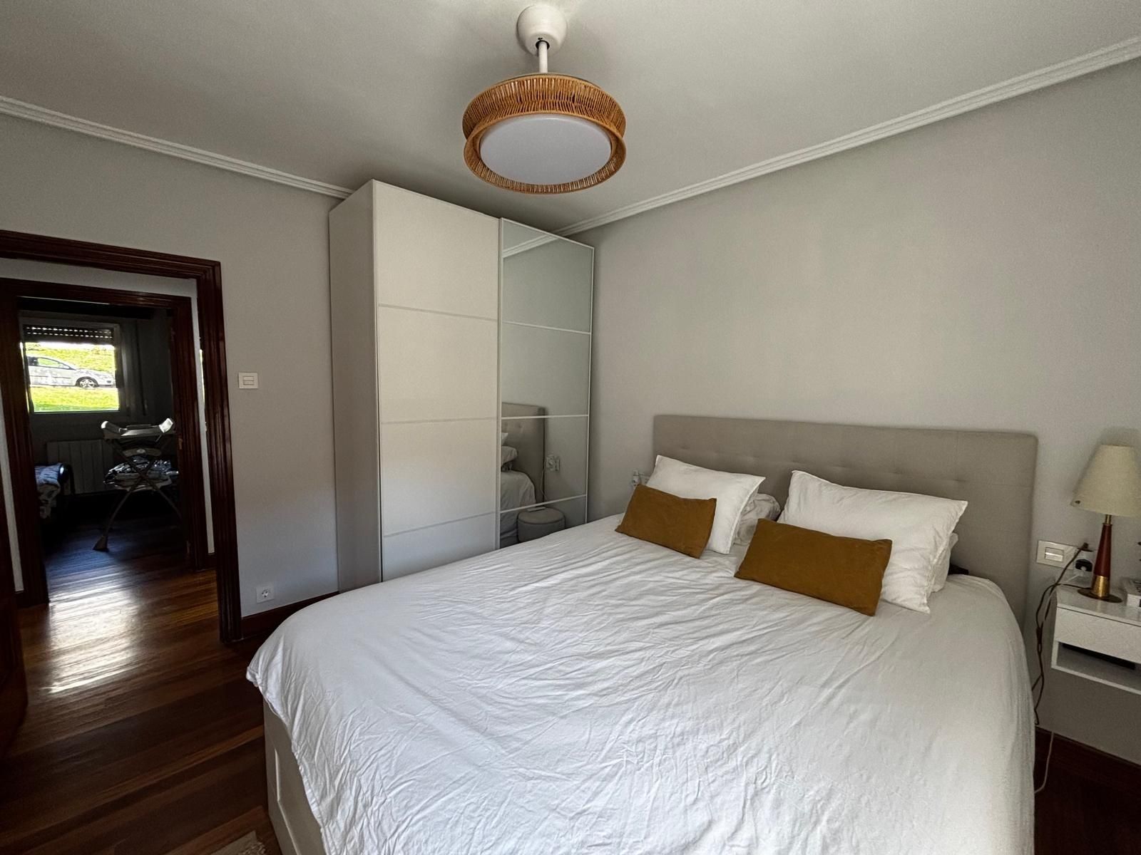 Bedroom of Flat for sale in Basauri   with Heating, Terrace and Balcony