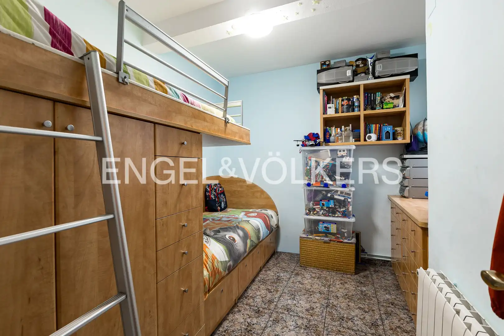 Piso en venta en Barcelona con Calefacción y Balcón