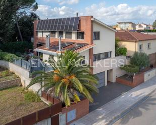 Vista exterior de Casa o xalet en venda en Fornells de la Selva amb Aire condicionat, Calefacció i Jardí privat