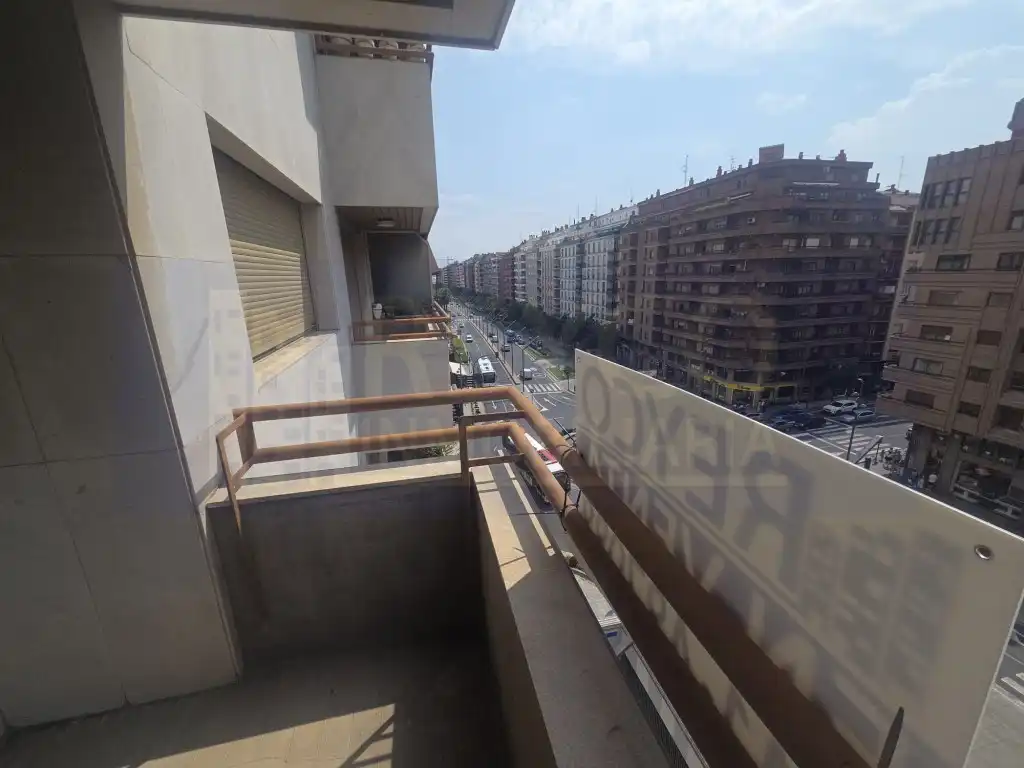 Pis amb ascensor en venda a Calle Gran Via Juan Carlos I, imagen 37