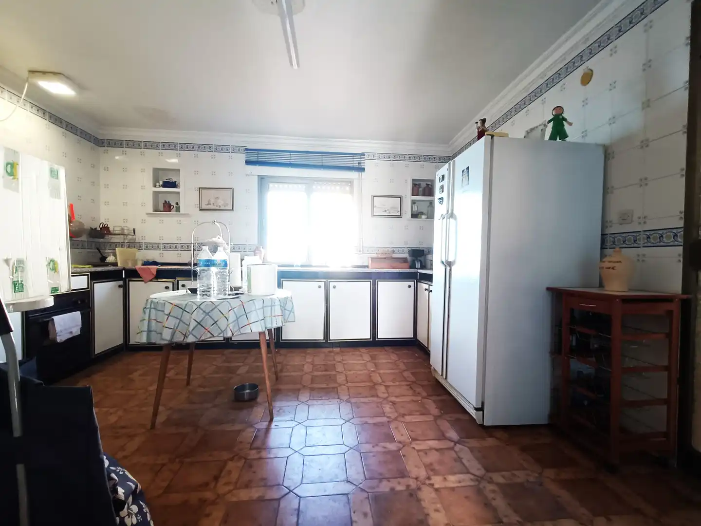 Cuina de Casa adosada en venda en Villanueva del Ariscal amb Aire condicionat, Jardí privat i Terrassa