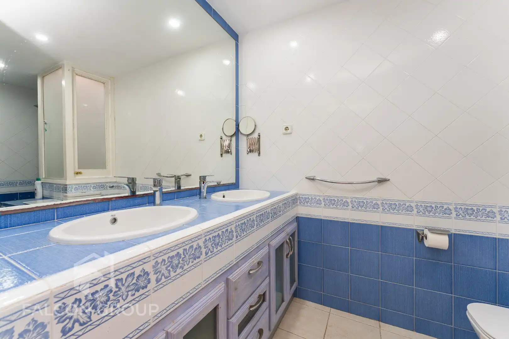 Bathroom of Duplexes for sale in Calafell  with Air Conditioner, Heating and Terrace