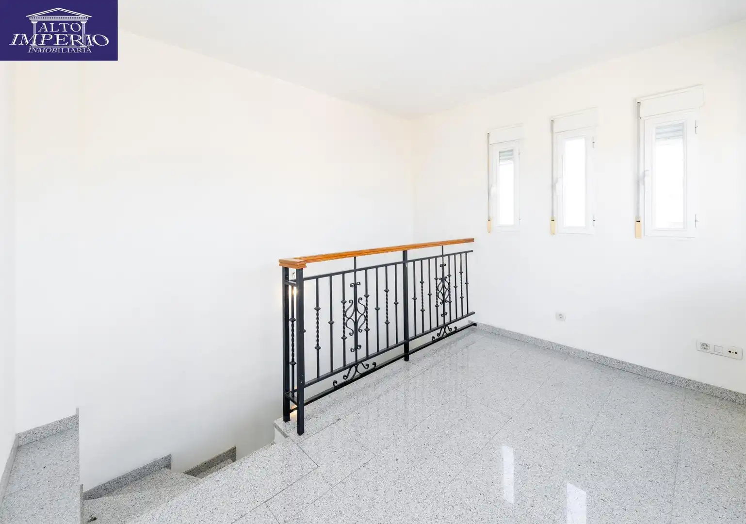 Terraced house with terrace for sale in San Antón, imagen 25