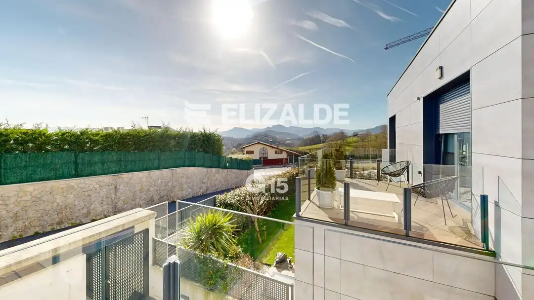 Terraza de Casa o chalet en venta en Donostia - San Sebastián  con Calefacción, Jardín privado y Terraza