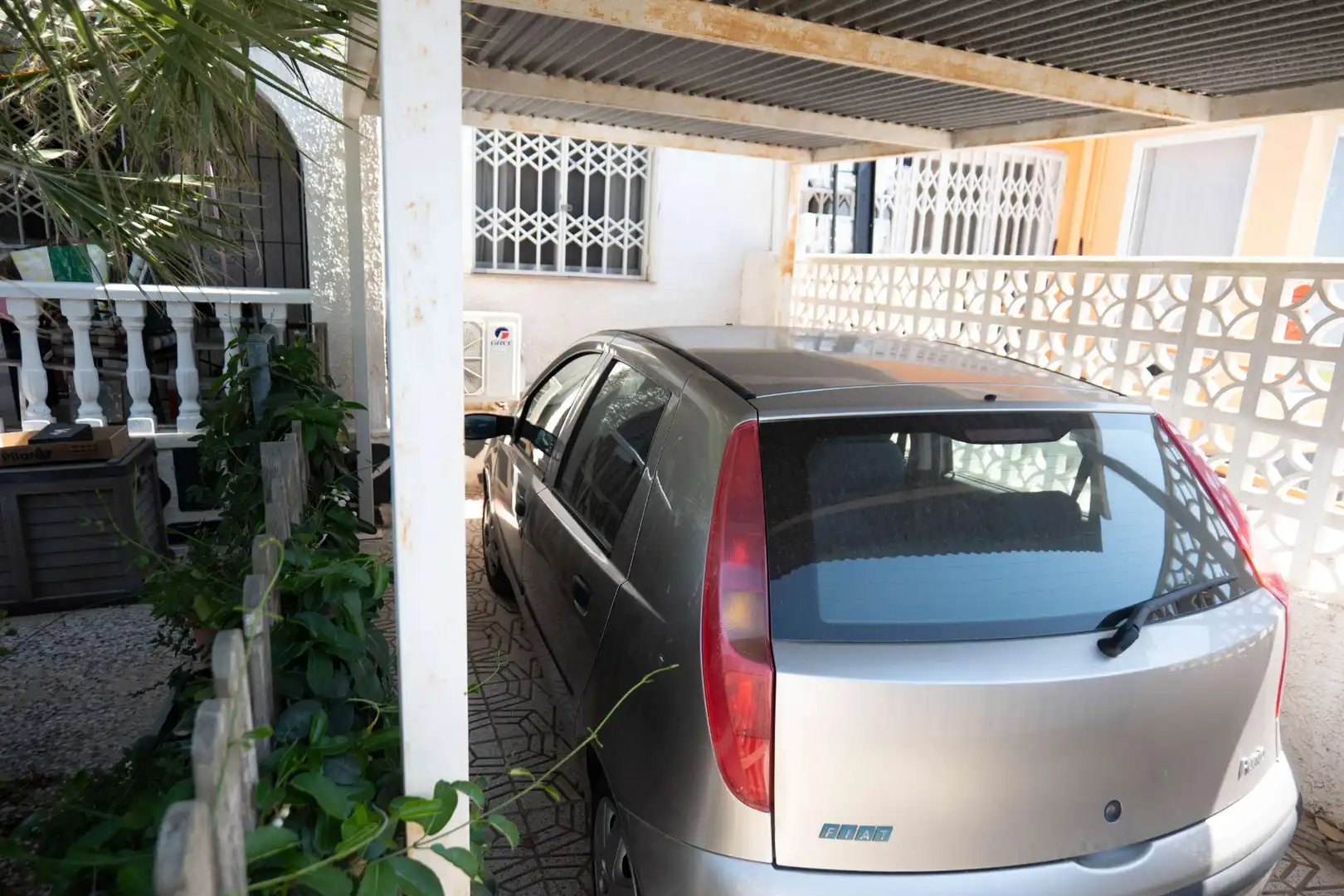 Parking de Casa adosada en venta en Pilar de la Horadada con Aire acondicionado, Jardín privado y Terraza