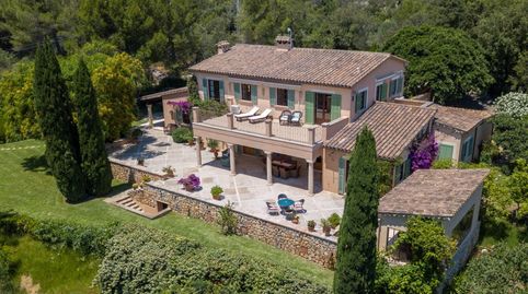 Villa de campo con licencia ETV y vistas a la montaña en venta en Pollensa, Mallorca