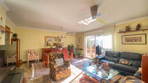 Foto 4 de Casa adosada en venta en Carrer de la Martinica, Martinica – Ateneu, Barcelona