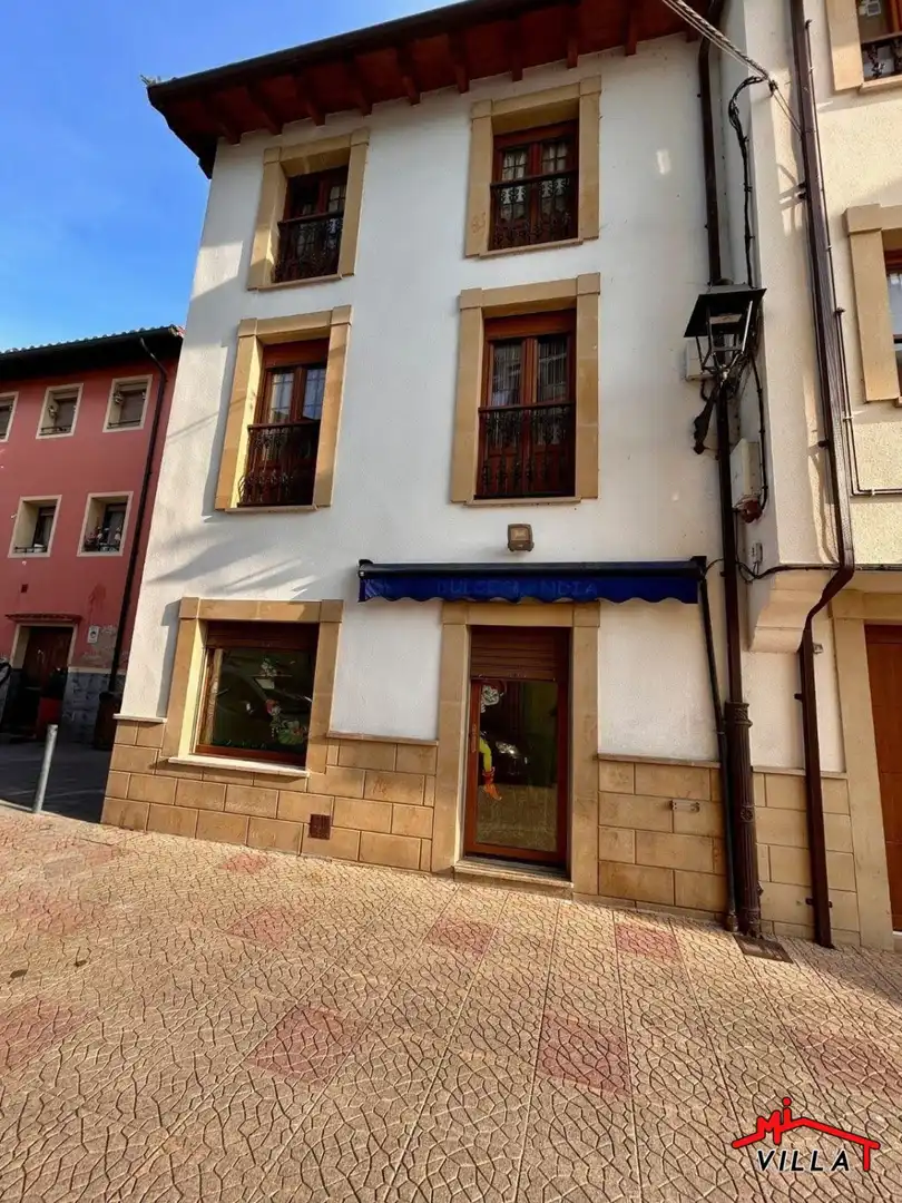Vista exterior de Casa o chalet en venta en Ampuero con Calefacción