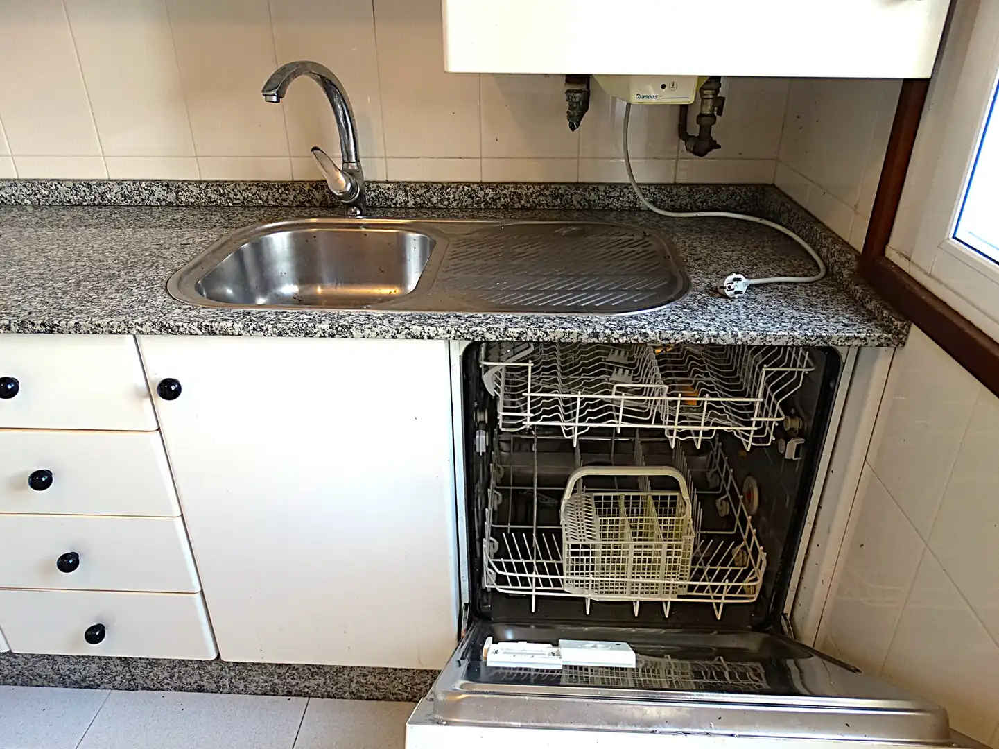 Cocina de Casa adosada en venta en Miño con Jardín privado, Parquet y Terraza