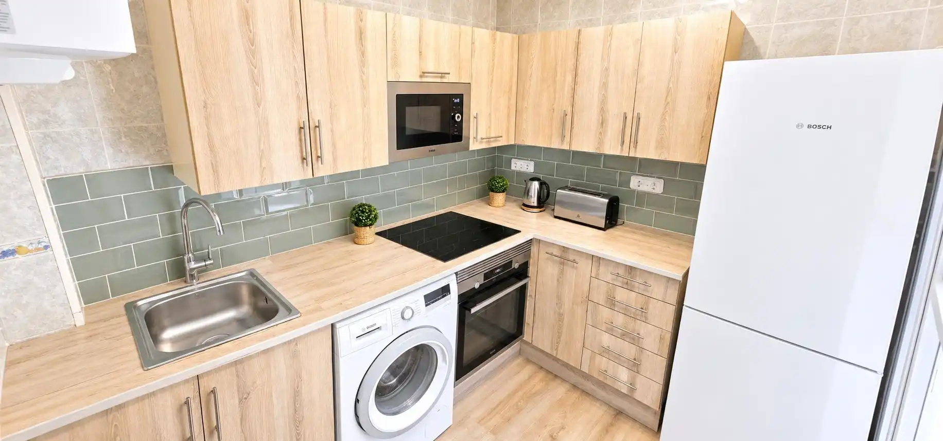 Küche von Wohnung zum Verkauf in Salou mit Klimaanlage, Terrasse und Möbliert
