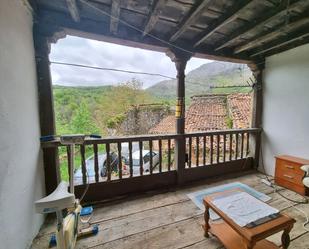 Terrassa de Casa o xalet en venda en Cabrales amb Terrassa i Piscina