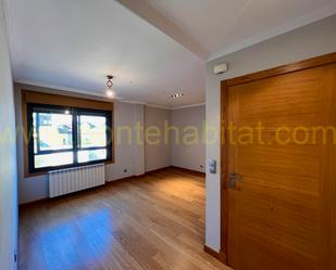 Bedroom of Apartment for sale in Pontevedra Capital   with Heating and Storage room