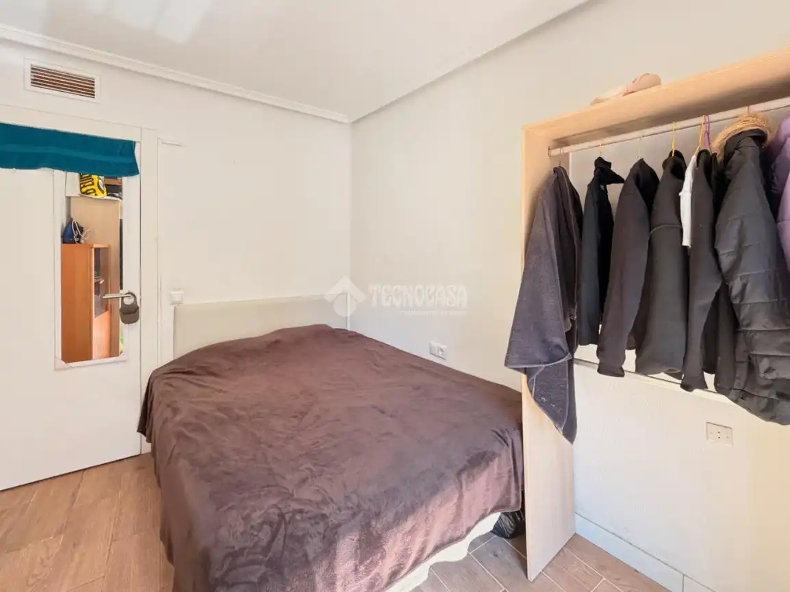 Bedroom of Flat for sale in Segovia