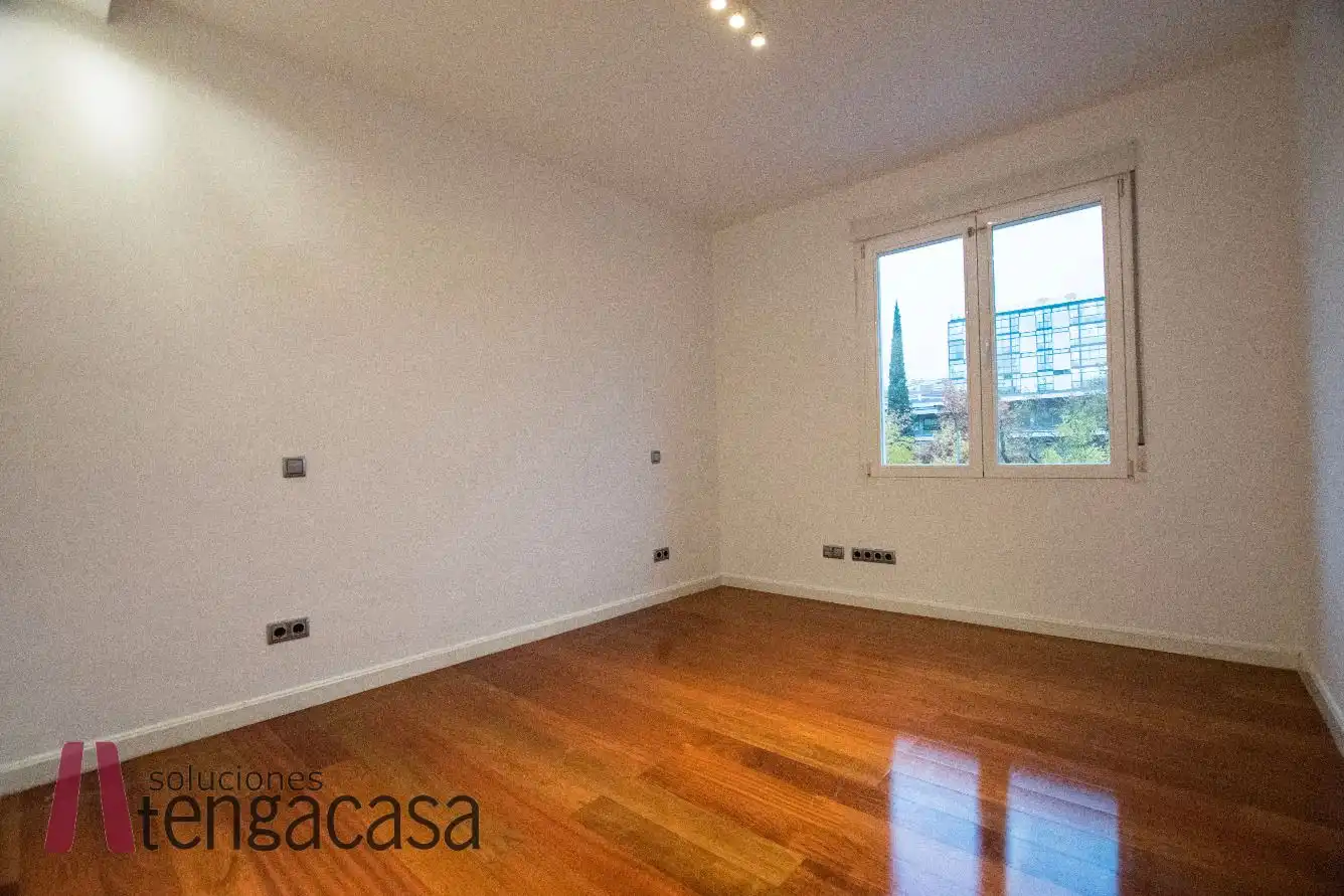 Flat for rent in Calle de Blasco de Garay, 100, Vallehermoso