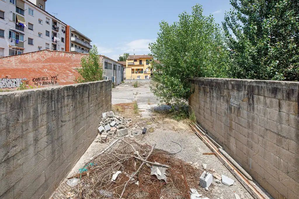 Terreny rústic en venda a Av Santa Coloma, imagen 18