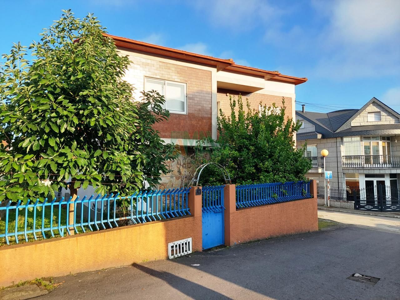 Exterior view of House or chalet for sale in Ourense Capital   with Heating, Private garden and Balcony