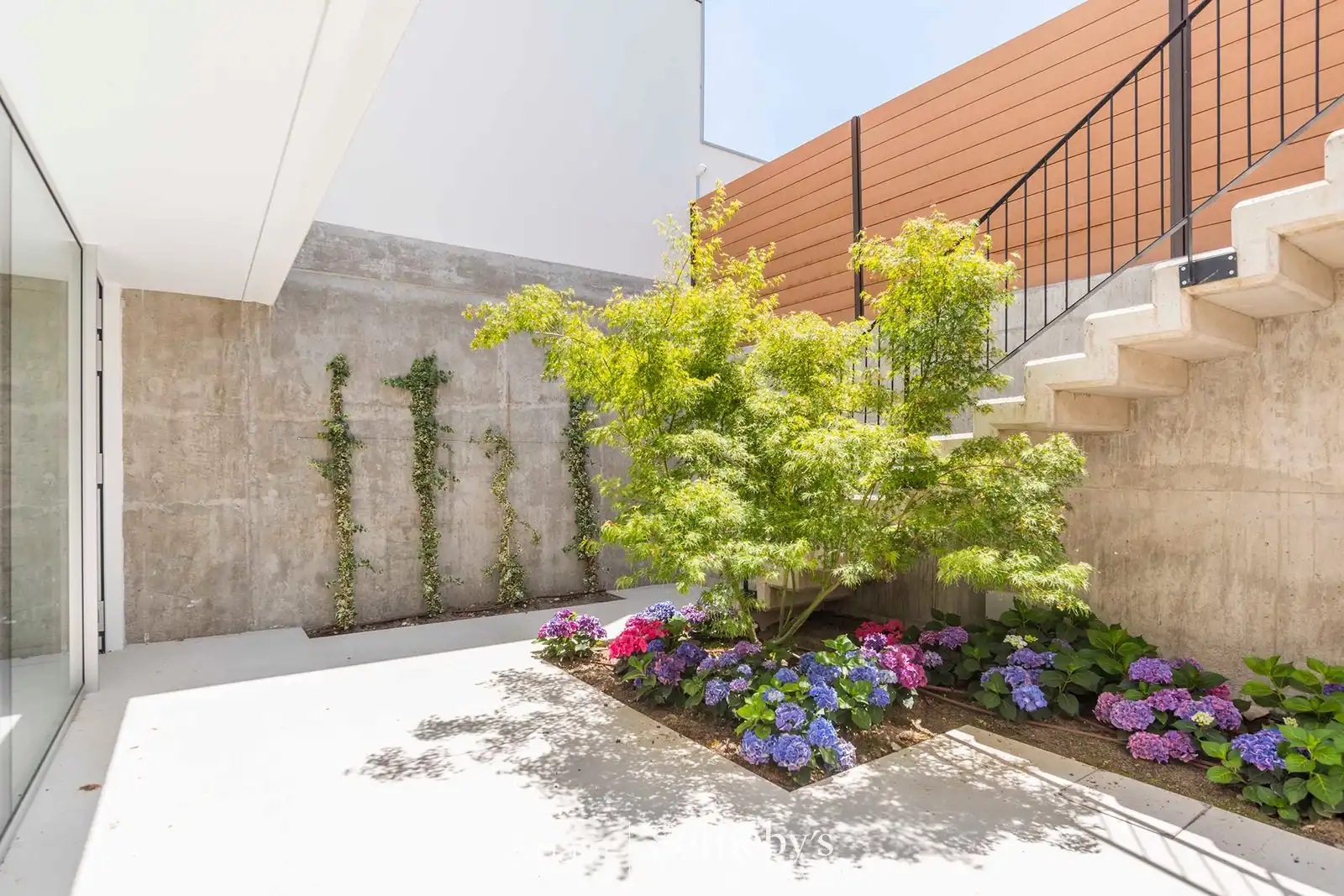 Terrace of Houses for rent in Madrid  with Air Conditioner, Heating and Private garden