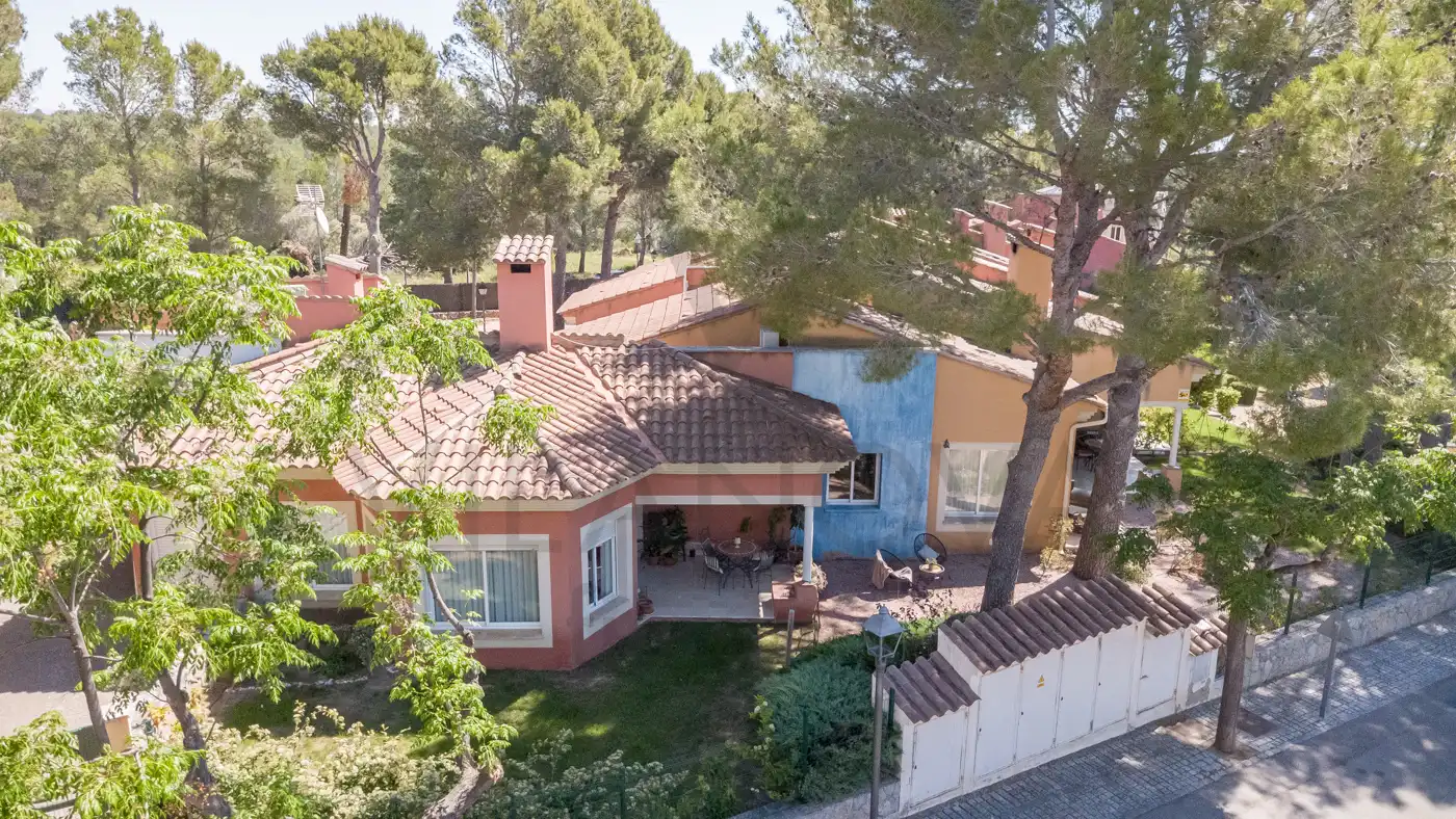 Adosado con piscina en venta en Carrer de les Mèlies, imagen 48