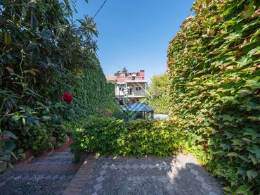 House with pool for sale in Moncloa - Aravaca