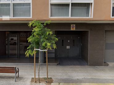 Individual amb ascensor en venda a Carrer Nadal Meroles 9