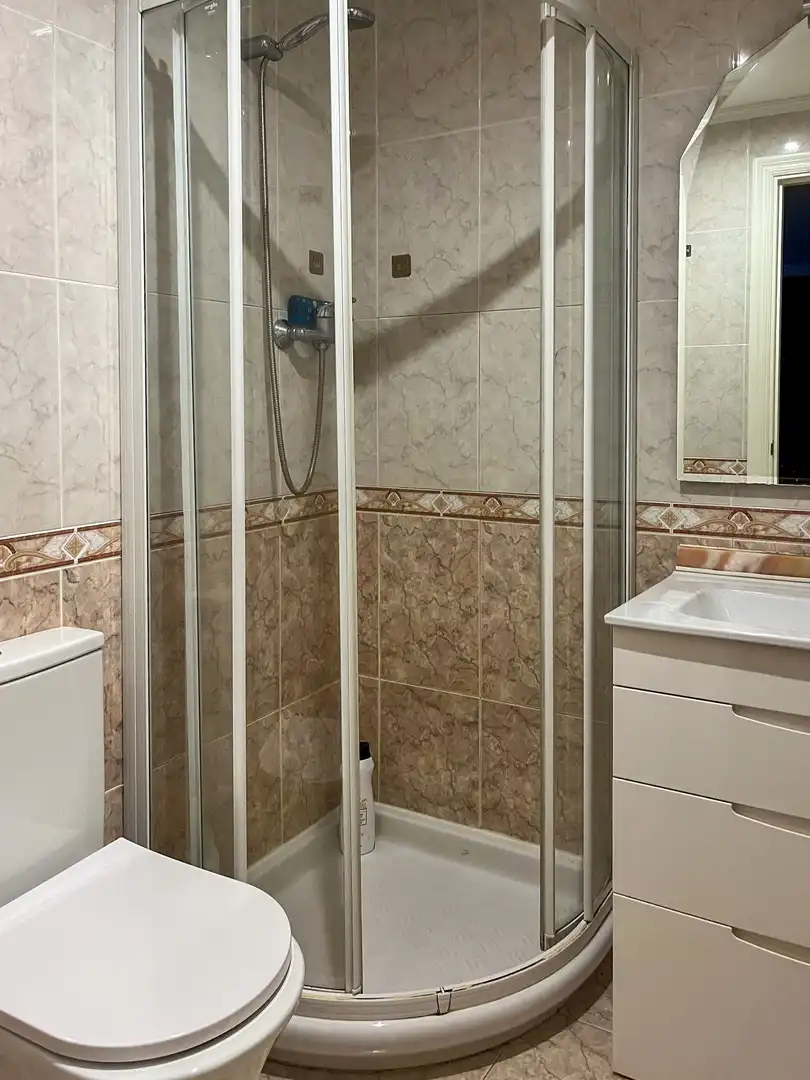 Badezimmer von Wohnung zur Miete in Urnieta mit Heizung, Terrasse und Möbliert