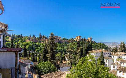 Vista exterior de Casa adosada en venda en  Granada Capital amb Aire condicionat, Calefacció i Terrassa