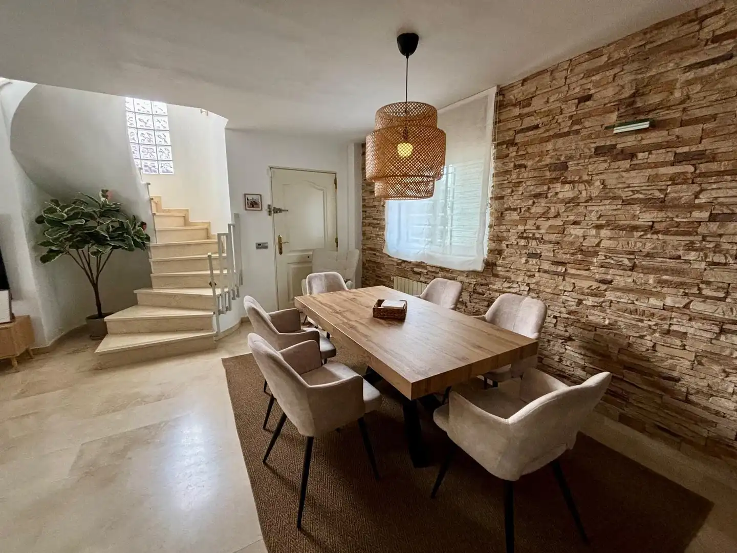 Casa con terrazza in vendita a Moncada, imagen 2