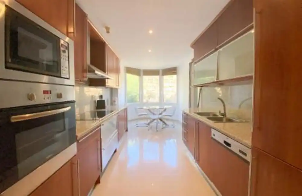 Apartament amb piscina en venda a Nueva Andalucía, imagen 20