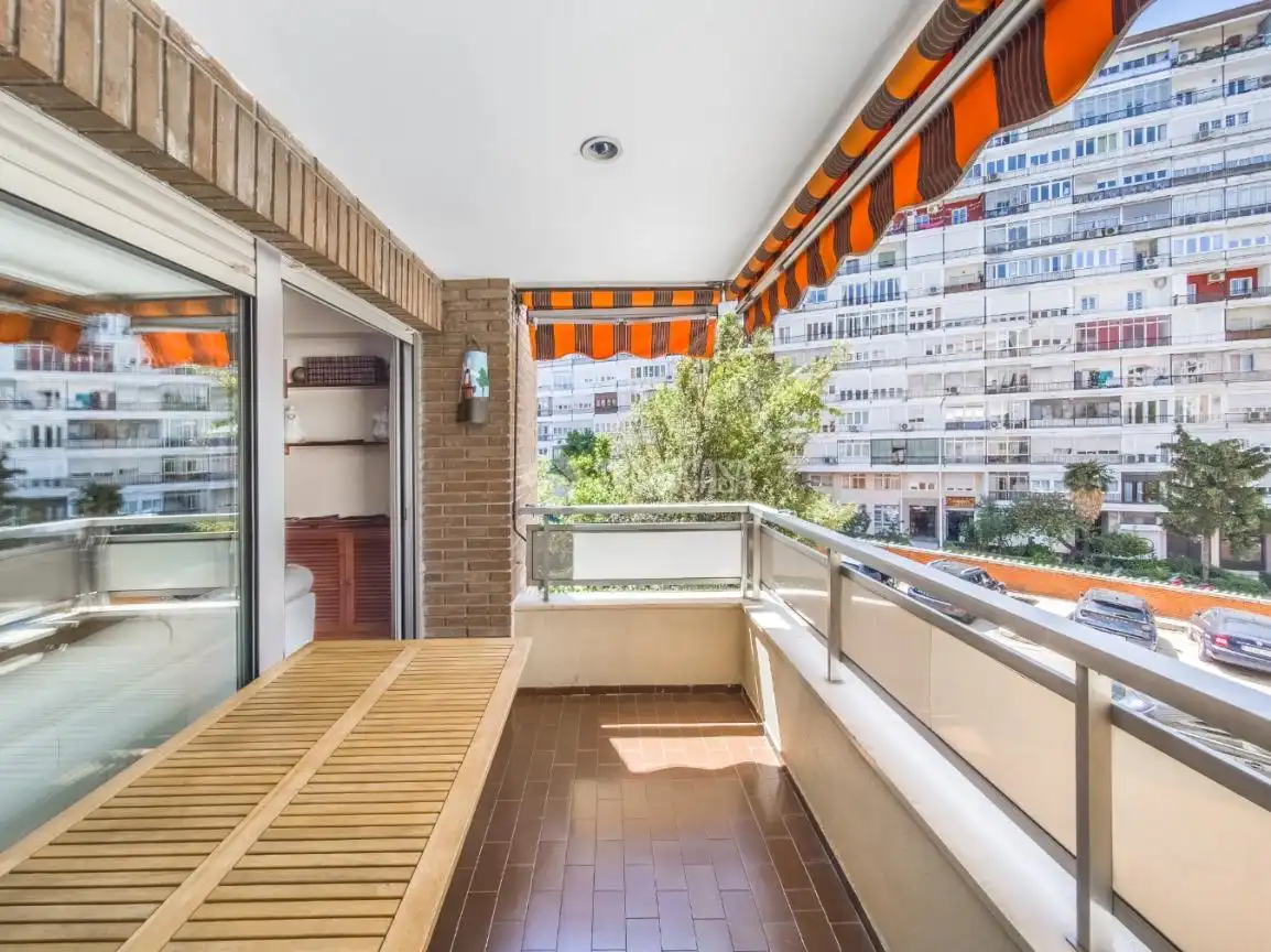 Piso con ascensor en venta en Ciudad Lineal, imagen 7