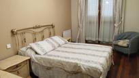 Bedroom of Flat to rent in Torrelavega 