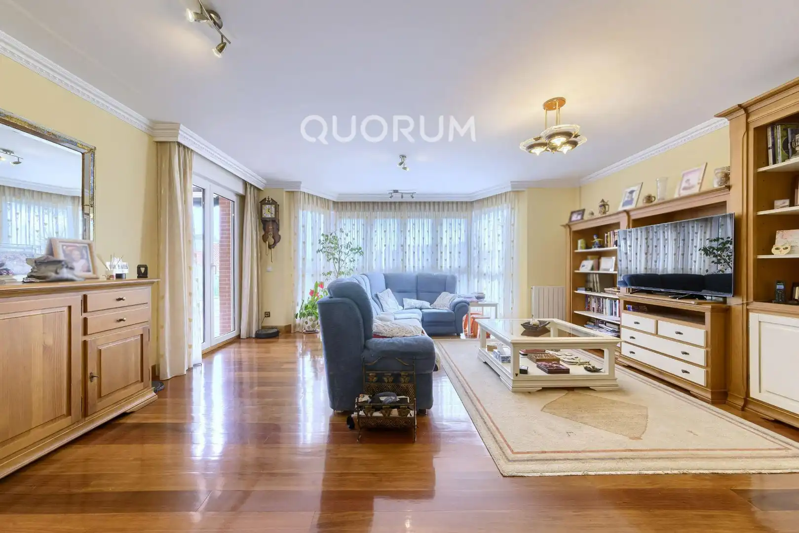 Living room of Detached homes for sale in Santurtzi 