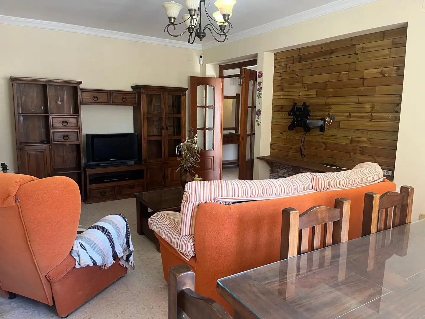 Sala d'estar de Casa o xalet en venda en Chiclana de la Frontera