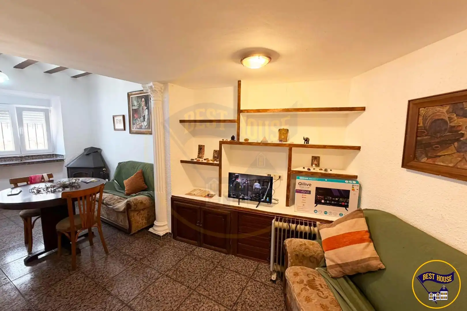 Sala d'estar de Finca rústica en venda en Altarejos amb Moblat